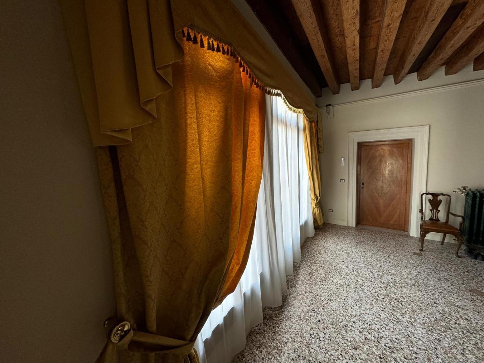 Palazzo Titti Rialto Suites Venice Exterior photo