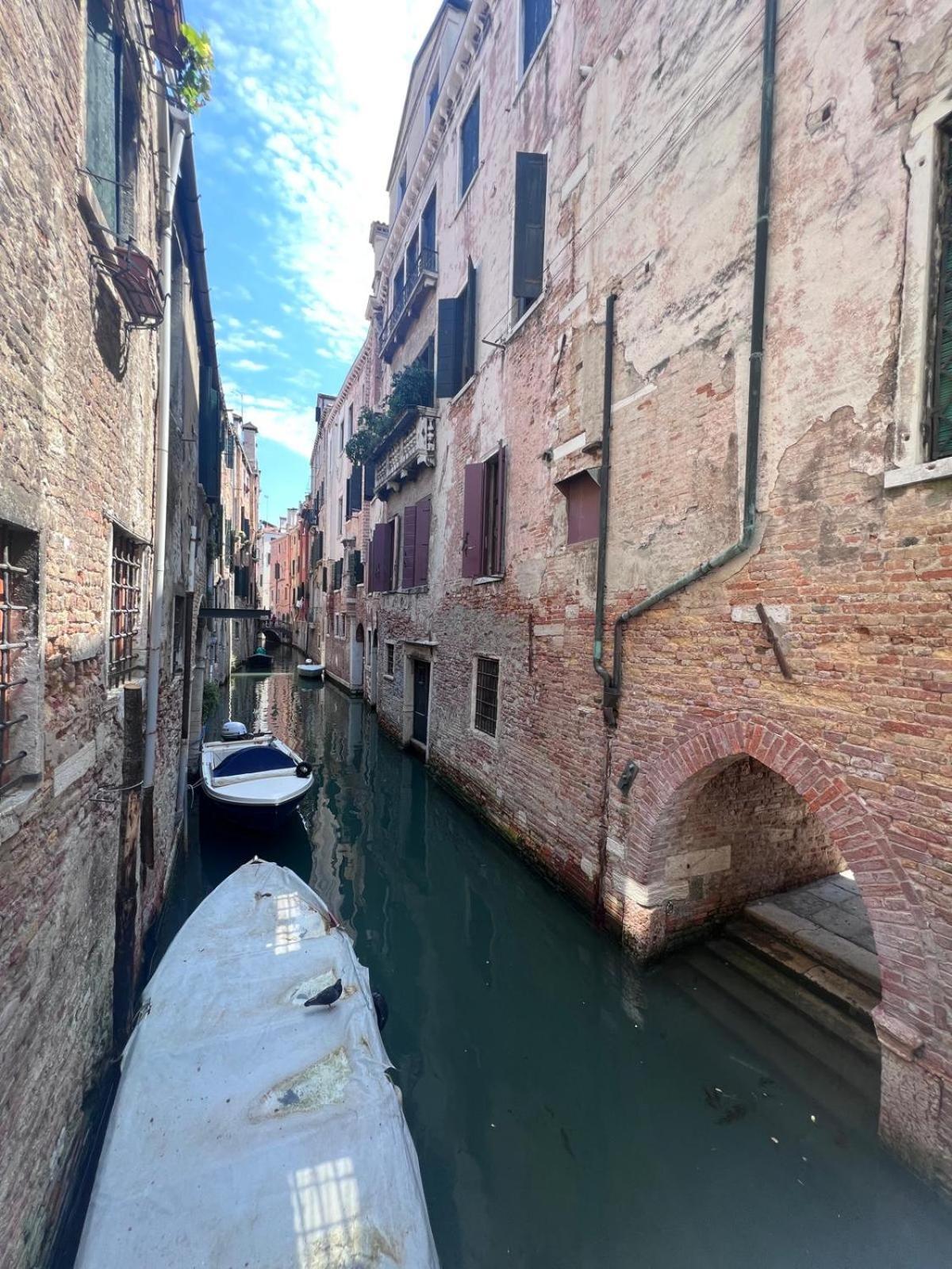 Palazzo Titti Rialto Suites Venice Exterior photo