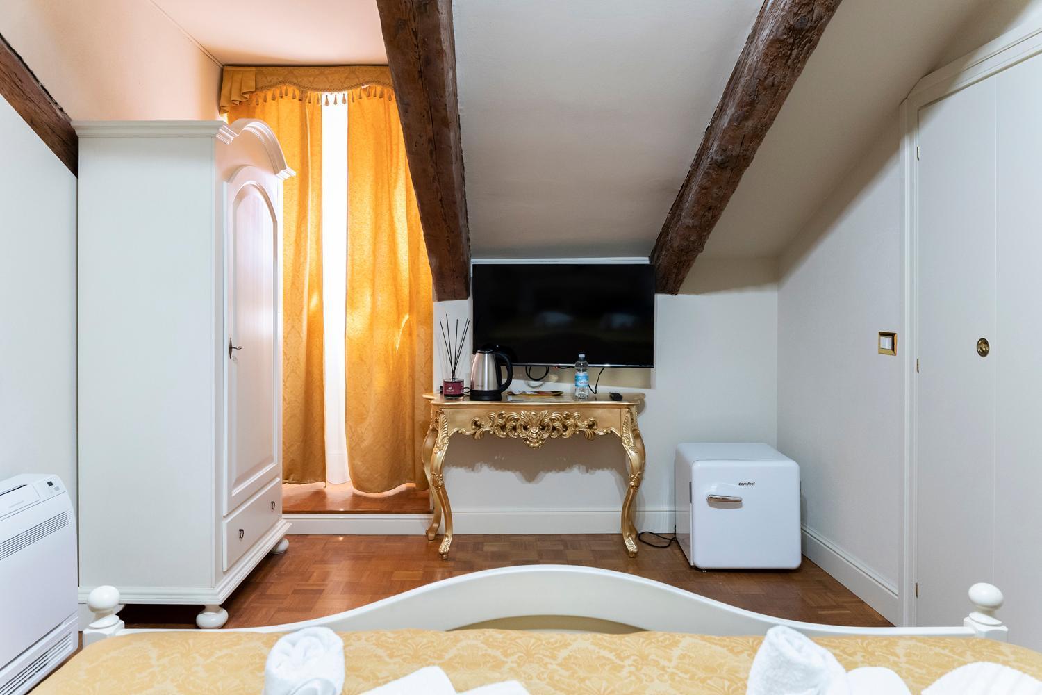 Palazzo Titti Rialto Suites Venice Exterior photo
