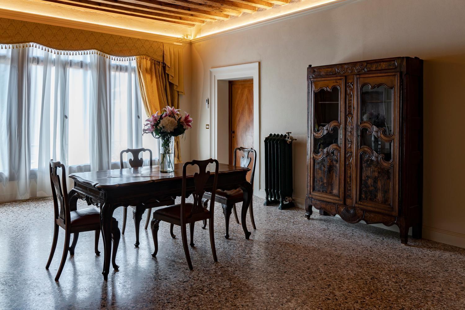 Palazzo Titti Rialto Suites Venice Exterior photo