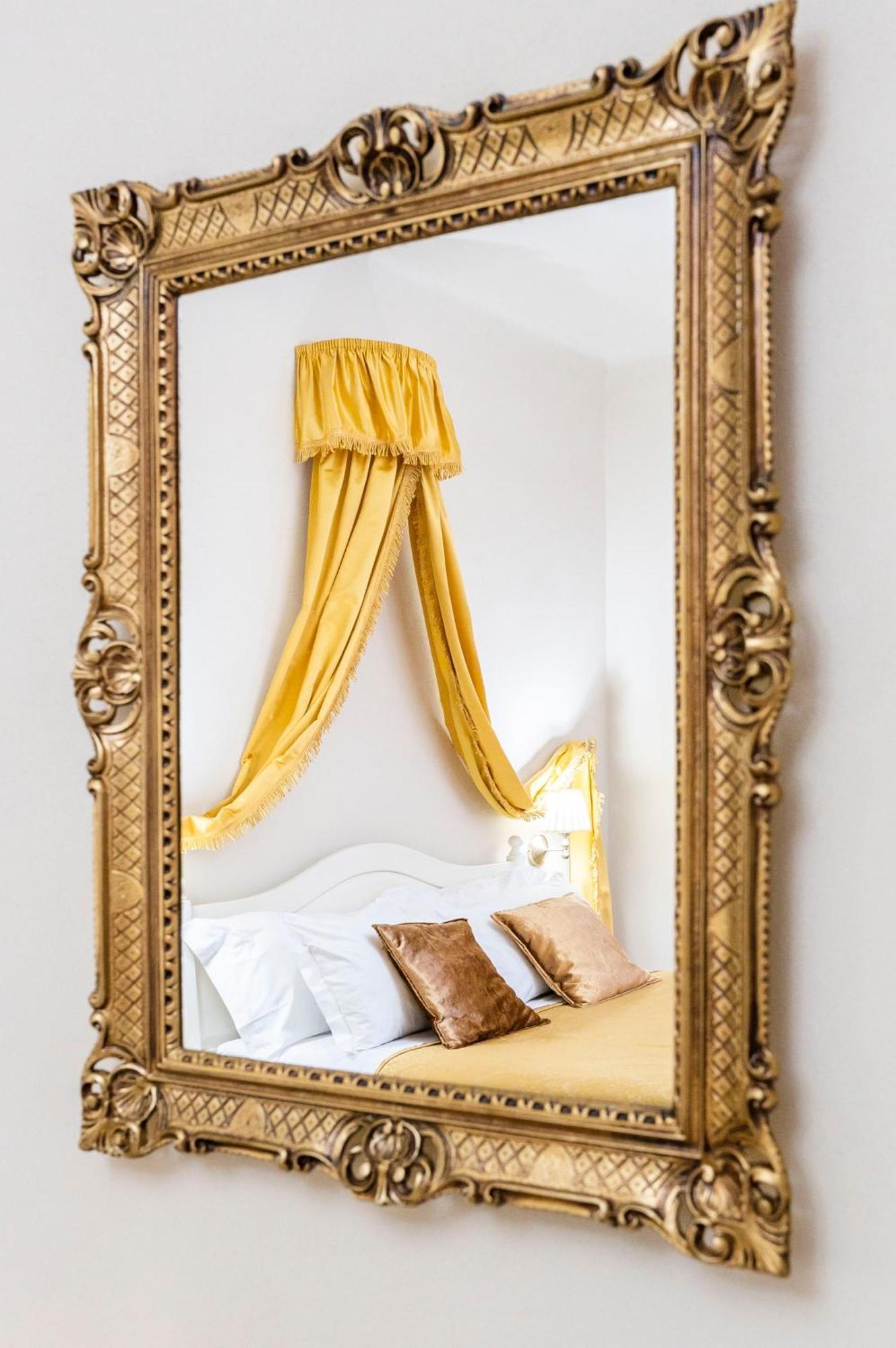 Palazzo Titti Rialto Suites Venice Exterior photo